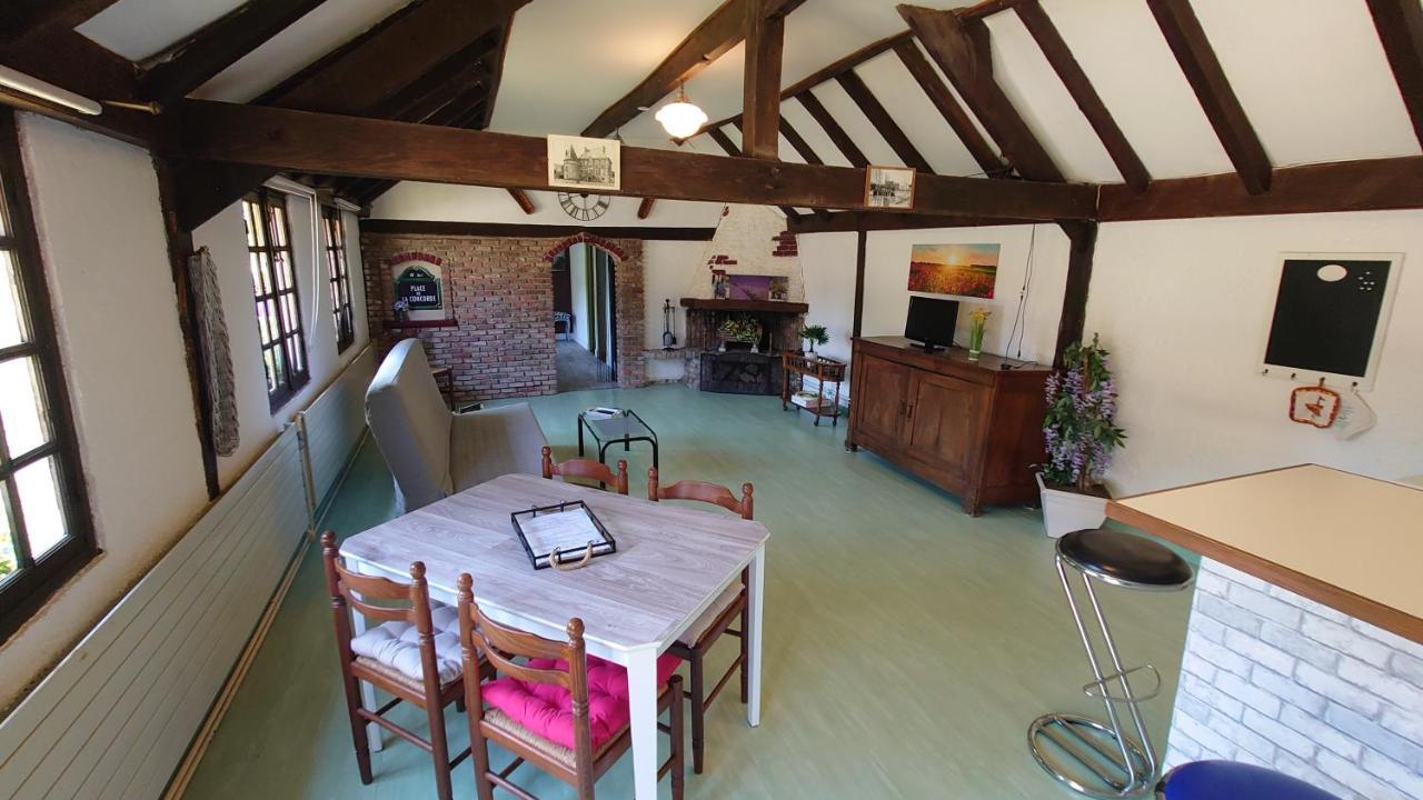 Le Marly'S Villa Wasigny Екстериор снимка